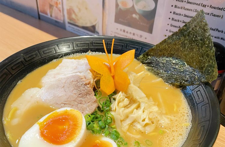 美しい人参の飾り切り。