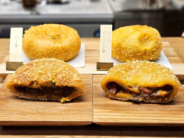 もちもちキーマ（単品は420円）、チキンバターマサラ（単品は490円）。