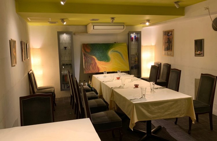 地下も客席となっている。