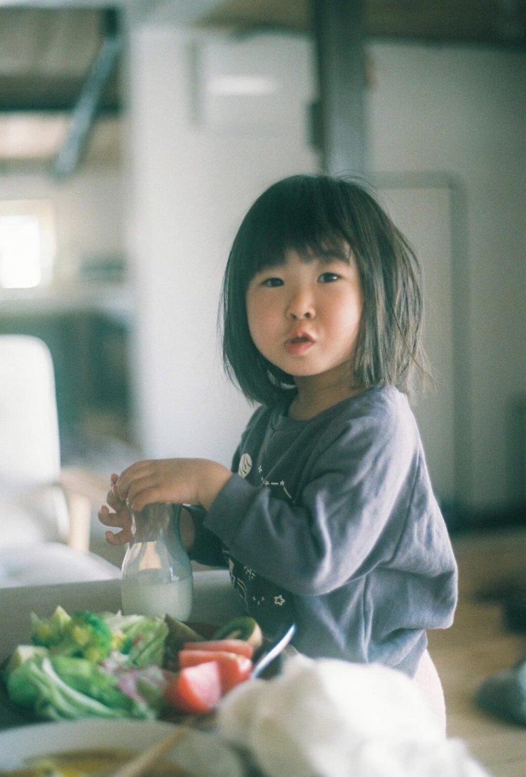 Contax aria / Carl Zeiss PlanarT* 50mm F1.4 / kodak portra 400