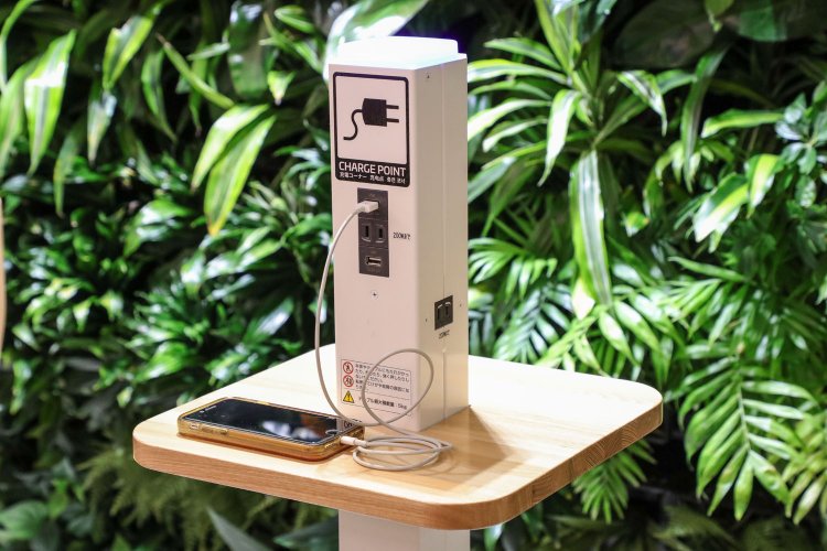 充電スポット。
