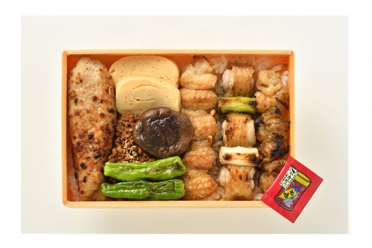 特上焼鳥重 1630円。