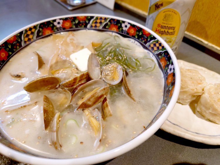 特許しうまいはらーめんとセットでも、お酒のあてにもよし。