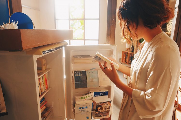 旅することは本を読むこと。旅の数だけそこで読んだ思い出が残っているのだ。