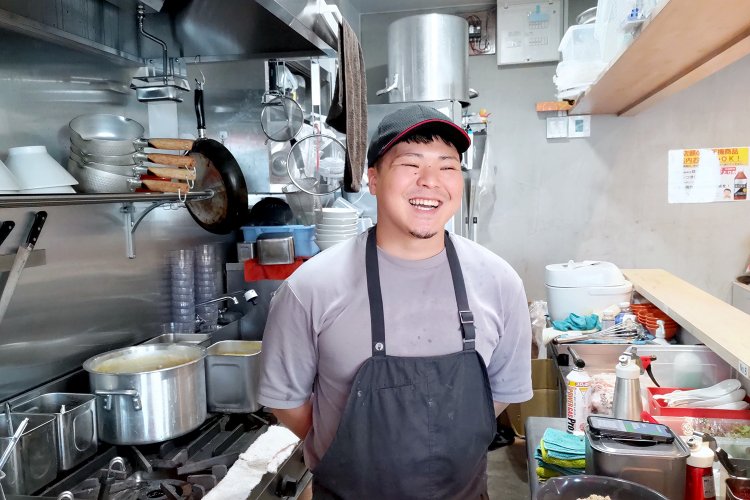 「誰かの人生に携われるラーメン屋になれたらいいな、と思います」と夢を語ってくれた水野さん。