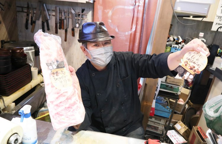 食材へのこだわりがとにかく強い石橋さん。実は河豚調理師免許まで持っているのだとか。