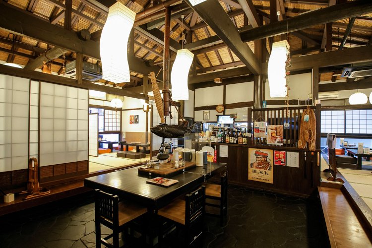 天井が高くゆったり。