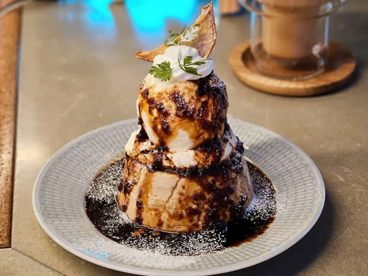 月替り限定プリン ほうじ茶プリン1200円。 ※2023年11月限定。