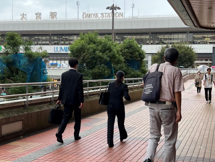 東北・北陸新幹線開業当初の始発駅は大宮だった。「上野駅よりすげー」と県民は狂喜乱舞したのだとか。