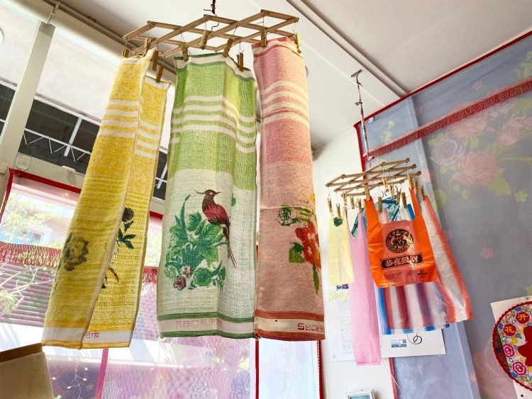 タオルもレトロ可愛くて、銭湯に持ってきたい！