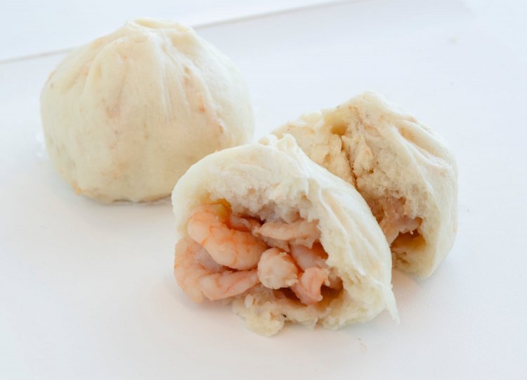 ゴロッと旨塩 海老名まん300円。