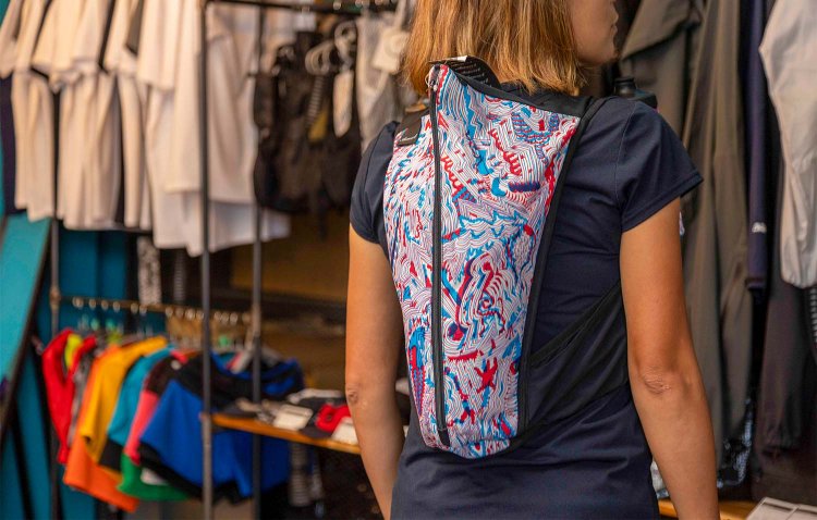 フォーカスライト 2万5800円。