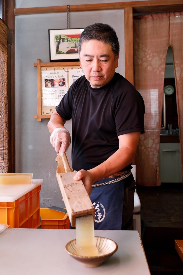 「ところてんと寒天も通年、作ってます」