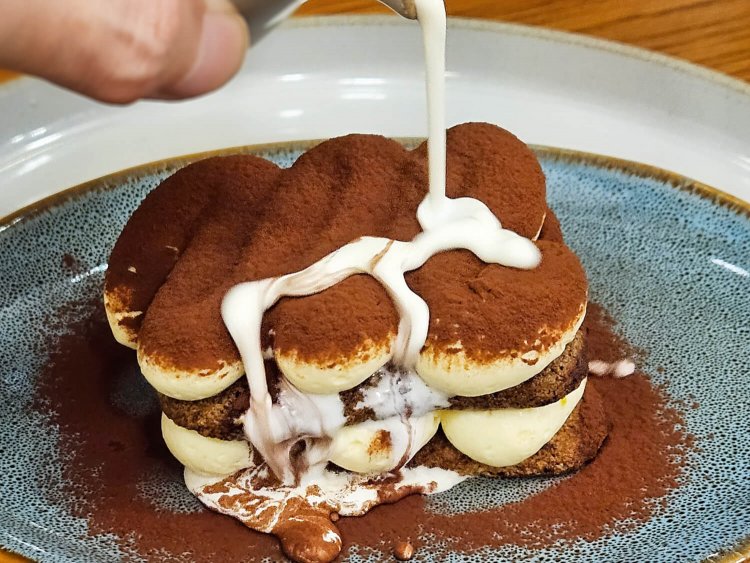 ティラミス 980円。