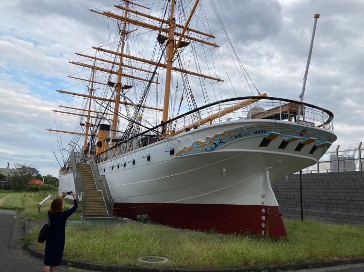 お〜、これが明治丸‼