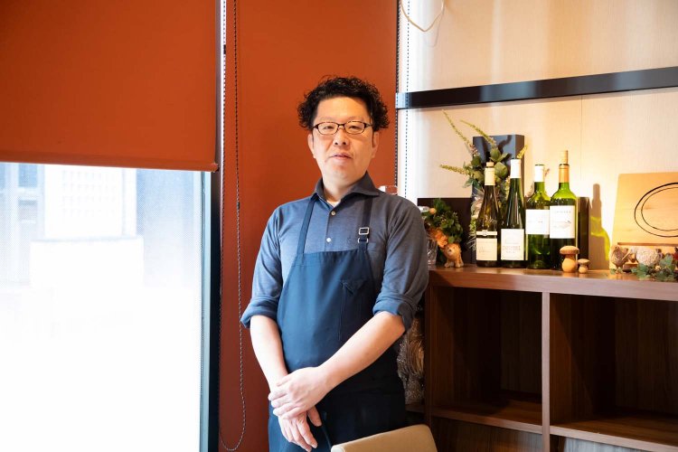 店主の冨田直樹さん。家族で蒲田に移り住んできた。