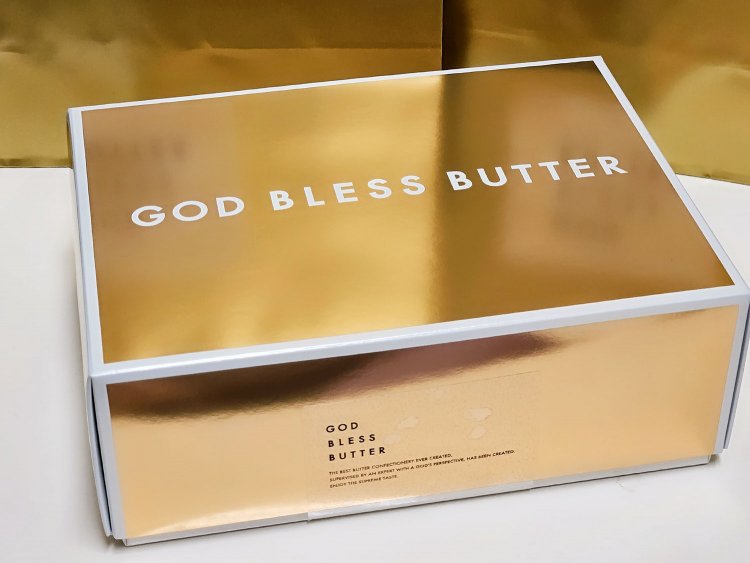 GOD BLESS BUTTER  10 個入 918円。