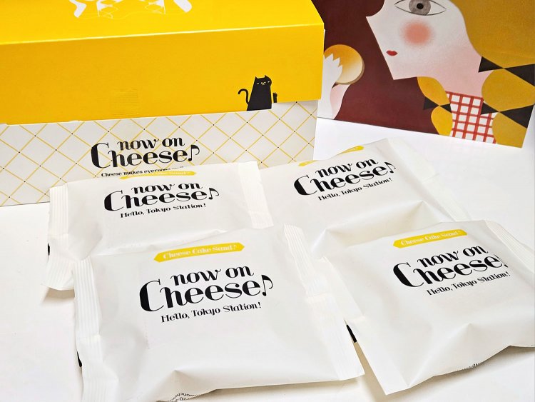 チーズケーキサンド1個410円。