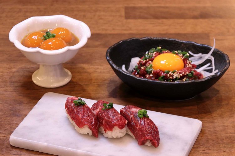 秋葉原 肉寿司（あきはばら にくずし）