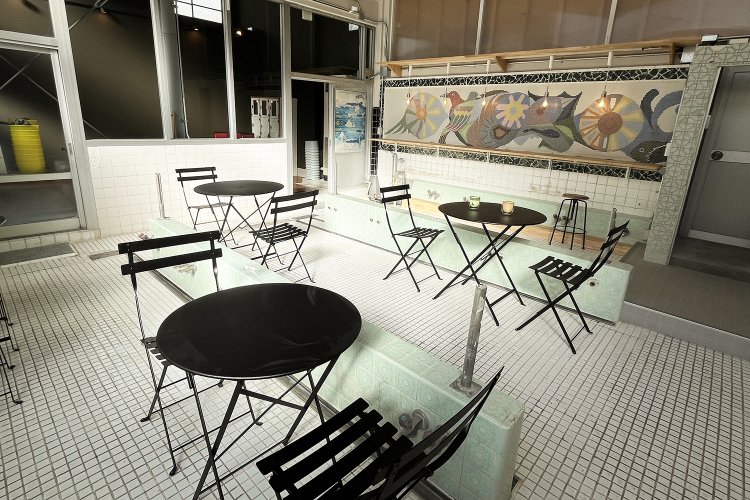 カランコロンと風呂桶の音が聞こえてきそう！