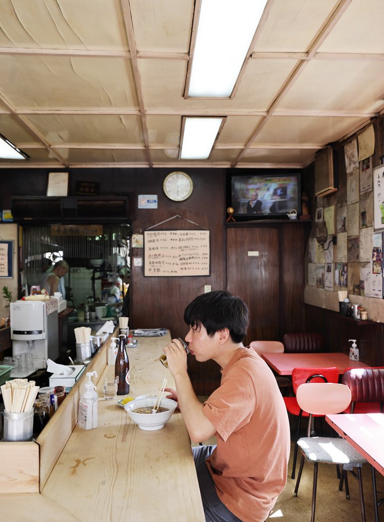 昭和34年創業、高円寺の町中華『七面鳥』にて撮影。