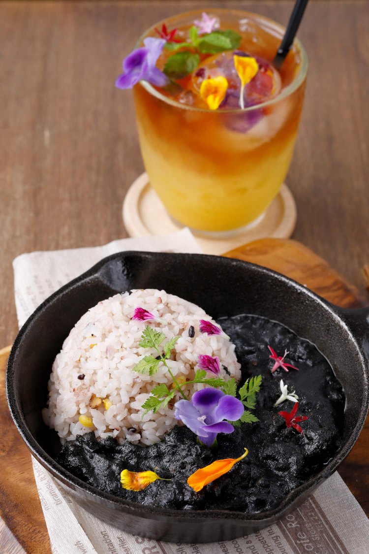 川越西口14花香楽