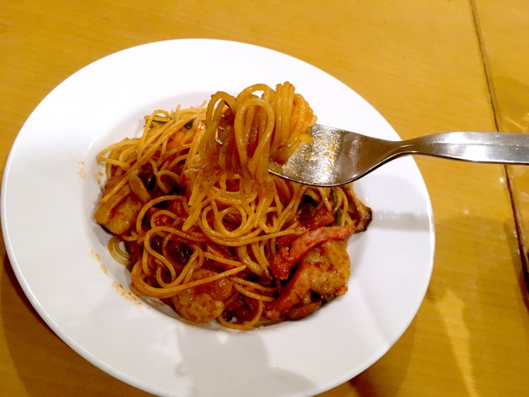 絶妙なゆで加減。さすが老舗のイタリア料理店だ。