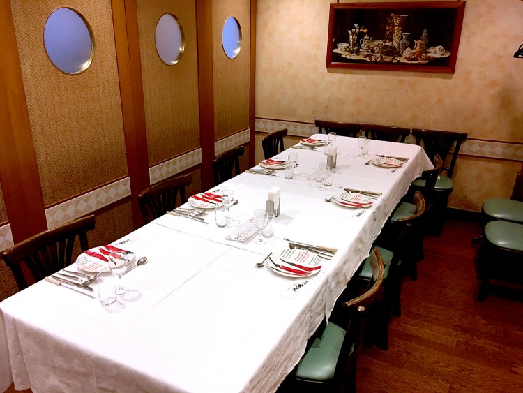 3階は56名まで食事を楽しめるパーティースペースとなっている。