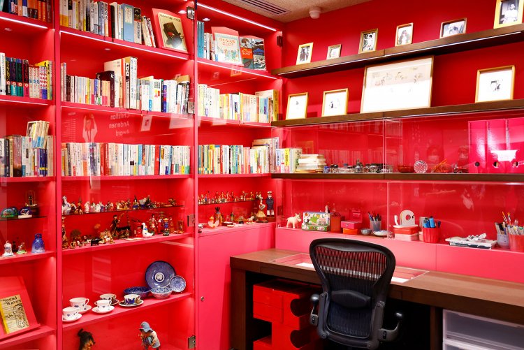 鎌倉の自宅の仕事場をイメージ。