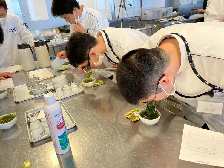 （写真提供：辻󠄀調理師専門学校 ）