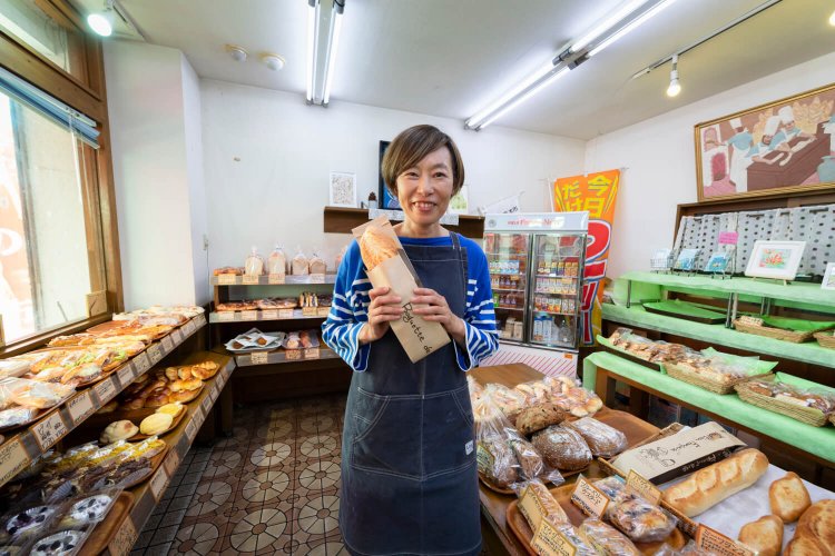焼き立てが随時追加されるので、時間帯によって品揃えが変わります！