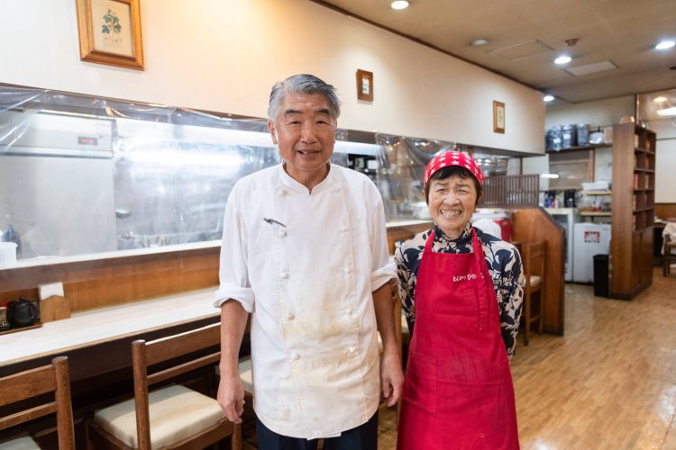 「ロースかつ弁当や、フライ、ハンバーグなど一品料理もテイクアウトできます！」