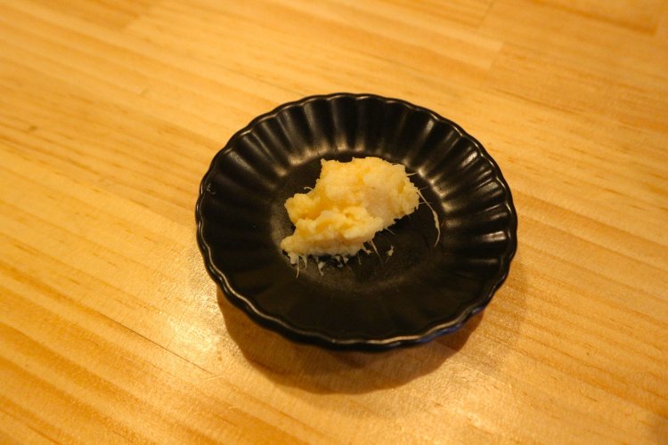 個性的な“追い生姜”で、味変も楽しもう。