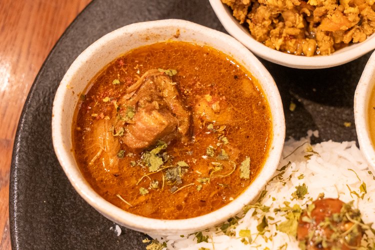 ポークビンダルー。