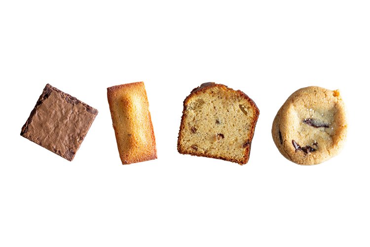 フィナンシェ190円～、クッキー220円～、ケーク310円～など、日替わりで登場。