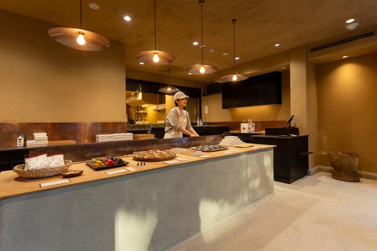 【散歩の達人】三越前～銀座編