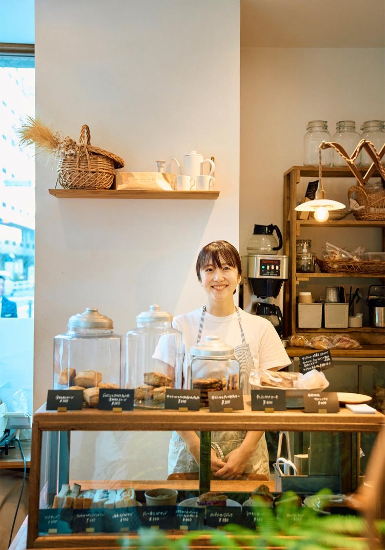 店長の椿ゆい子さん。2022年2月に開業。