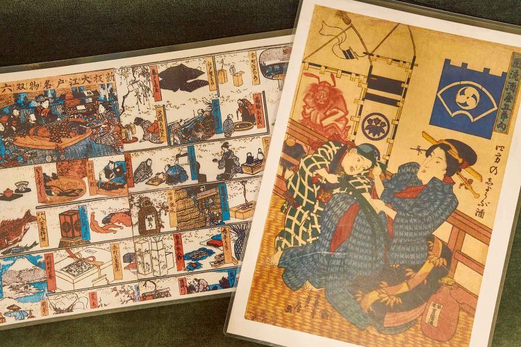 天保年間の美人画には「四方の志ょうぶ酒」（菖蒲酒）の文字が。