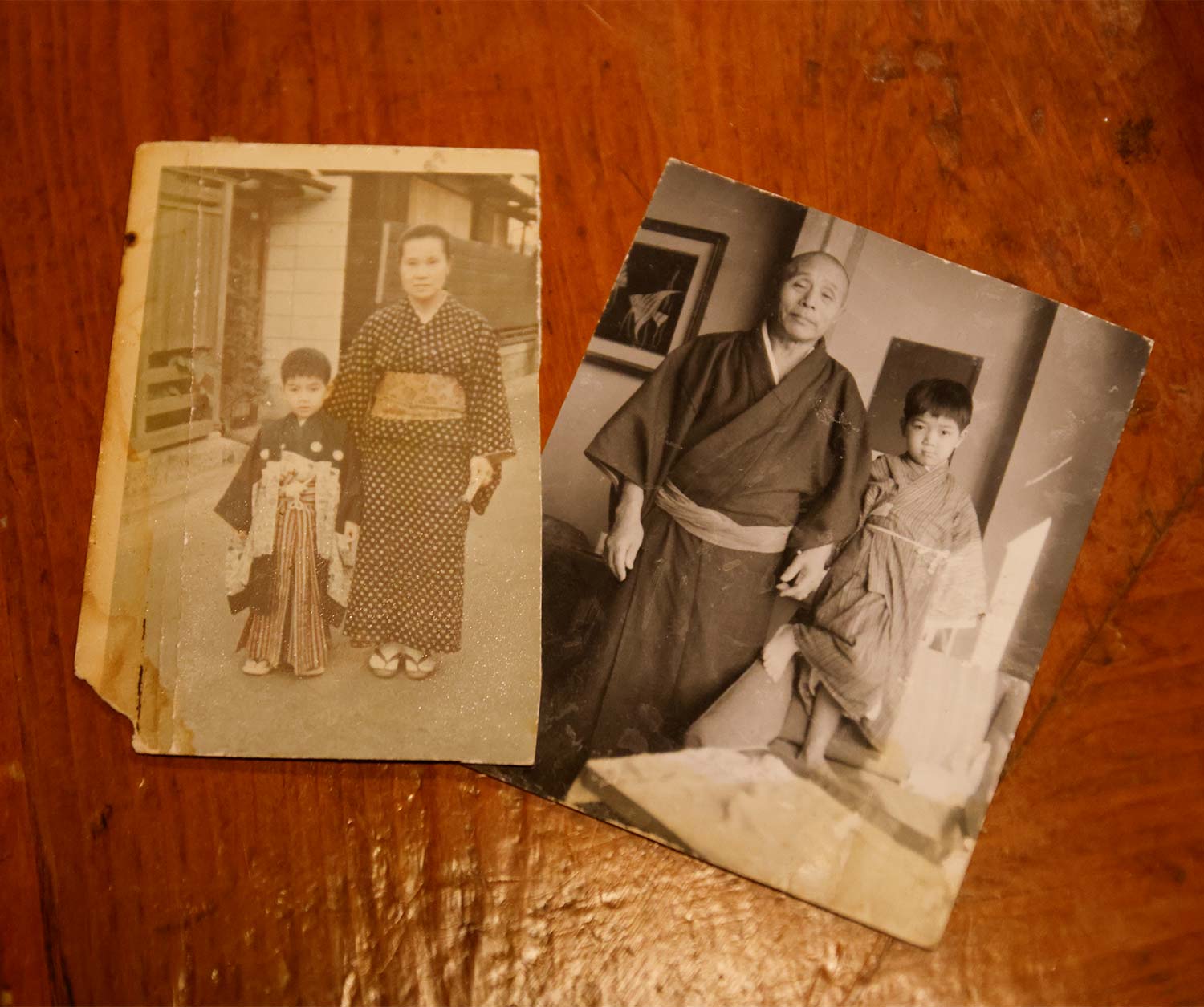 店で保管している古いアルバムにモノクロ写真が差し込まれていた。写っているのは渡邊さんの曽祖父母で『なだ一』の初代。