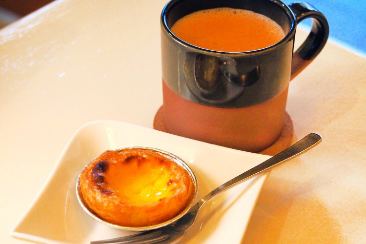 エッグタルト250円と一緒に。