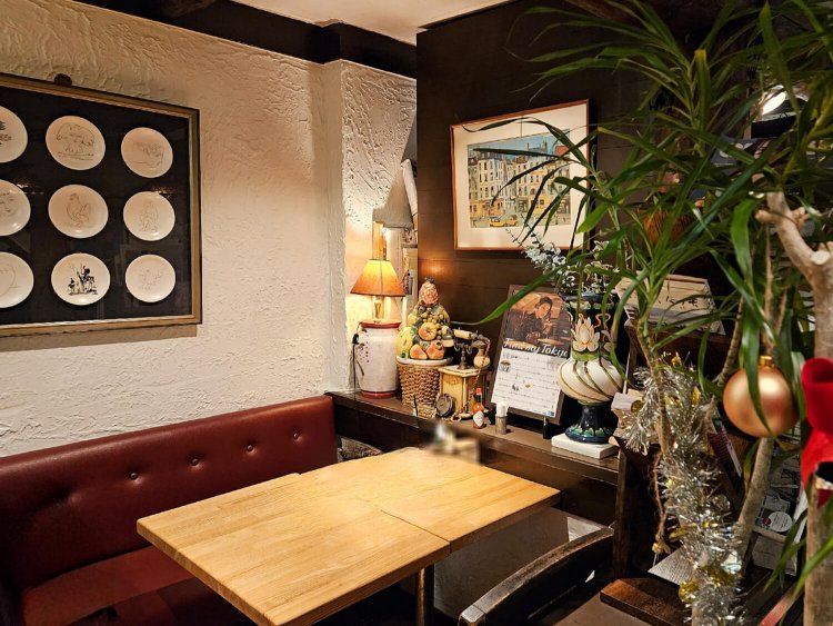 珈琲館 紅鹿舎4