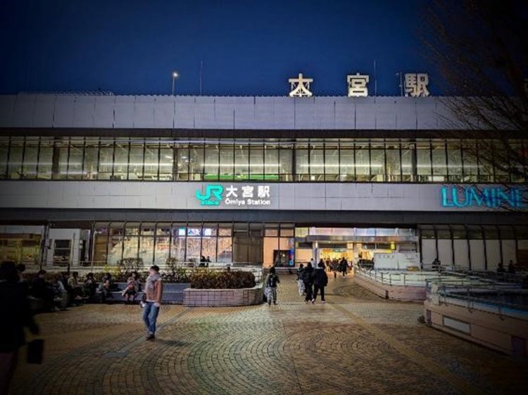 大宮駅のペデストリアンデッキ。