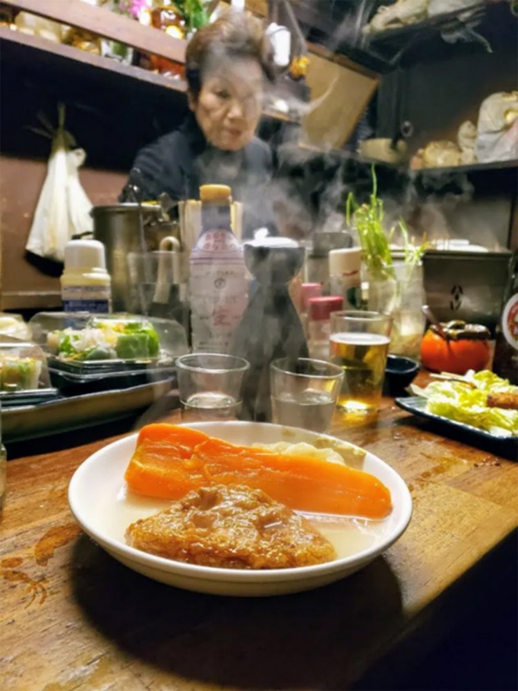 真っ二つにされたニンジンもまた新しい。