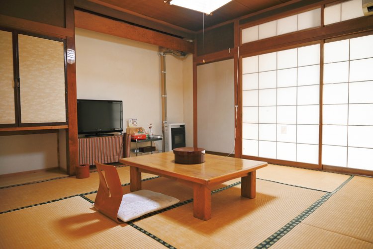 客室は落ち着く和室がメイン。