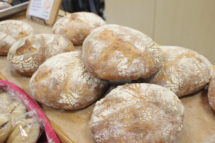 軽い口当たりのロティフランス330円。