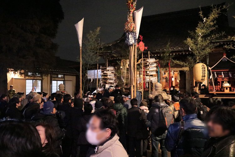 赤塚諏訪神社の田遊び（画像＝板橋区教育委員会提供）。
