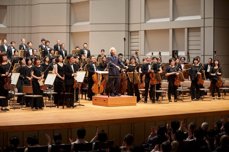 （C）上野隆文。