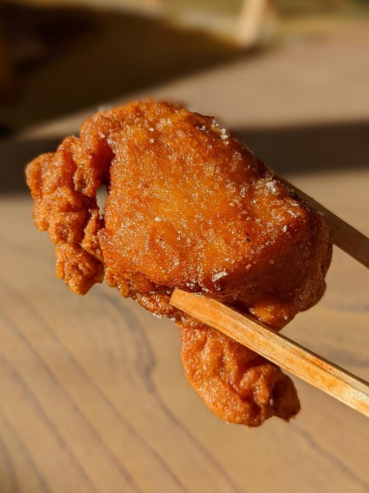 衣にしっかりと味の付いたから揚げ。