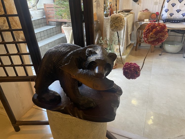 たしかに店内の雰囲気に不思議とマッチしている。