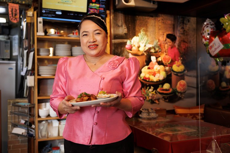 西新宿に2号店を出店、タイの味を日本に伝え続けるマライさん。